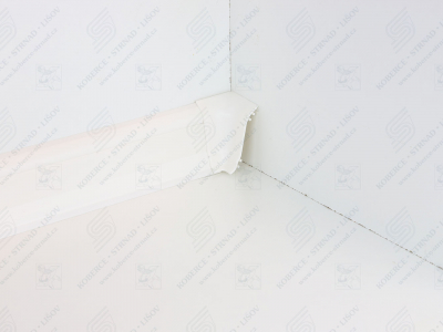 Soklová podlahová lišta Döllken SLK 50 barva 117 bílá + vnitřní ukončení (kout)